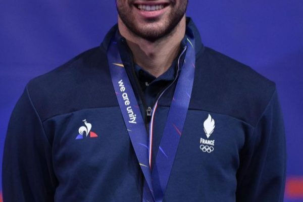 Profil Atlet Badminton Toma Junior Popov: Prestasi dan Karier